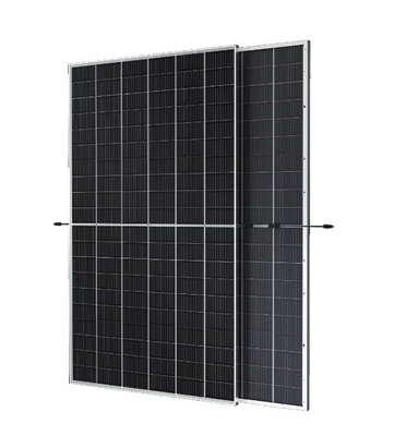 트리나 베르텍스 DEG20C.20 태양광 패널 590W A급 반 절단 양면 쌍 유리 210mmx210mm